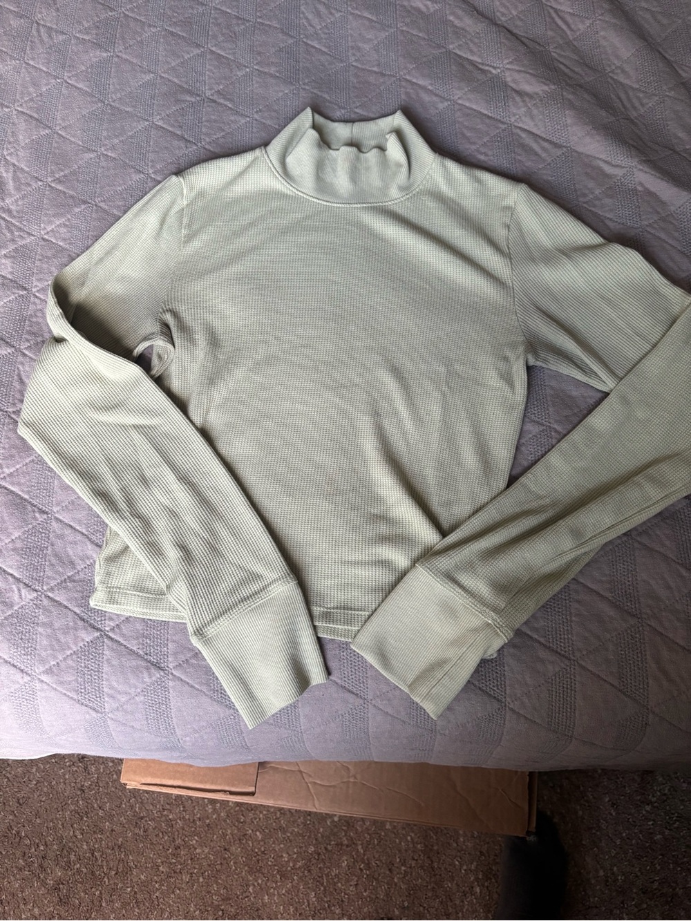 Women's Lightweight Waffle Crop Turtleneck Sage Green